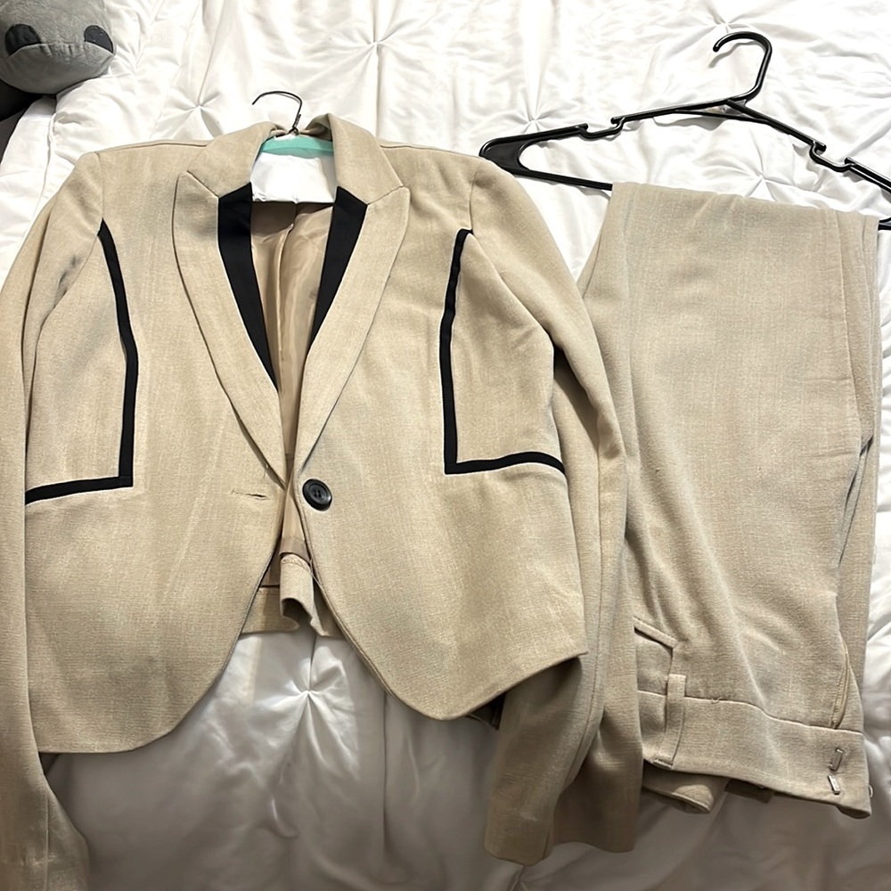 Tan Pants Suit Size 7